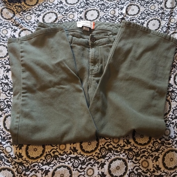 French Laundry green cropped pants - Picture 3 of 5